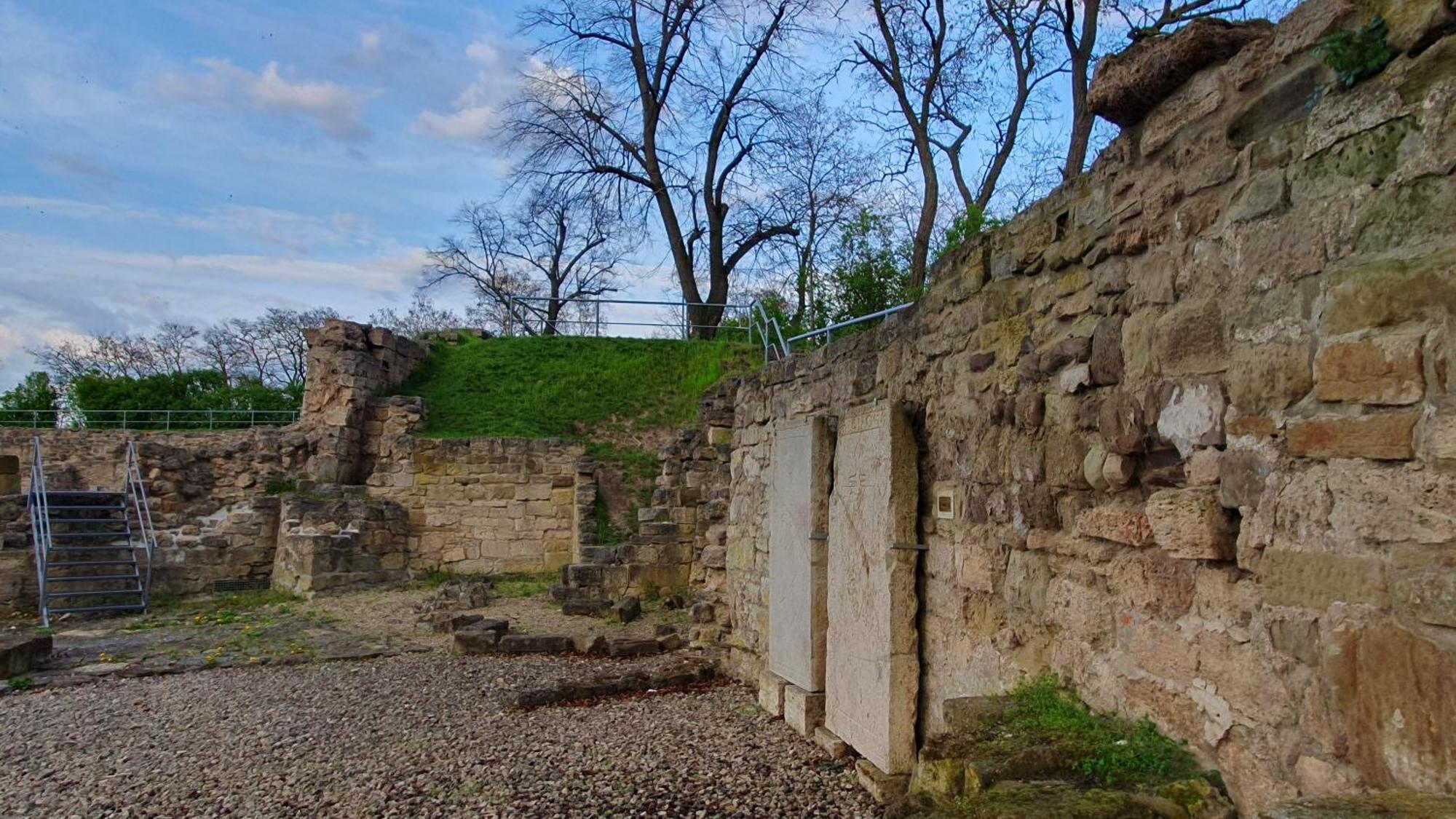 Ferienwohnungen An Der Schlossruine Herbsleben Esterno foto