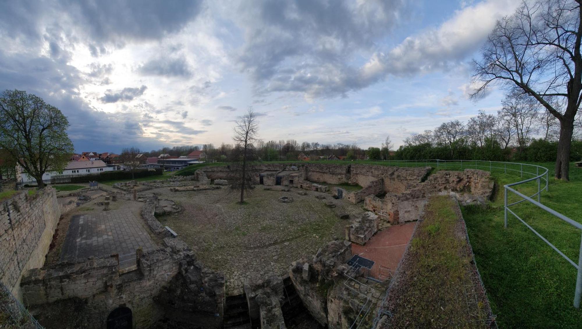 Ferienwohnungen An Der Schlossruine Herbsleben Esterno foto